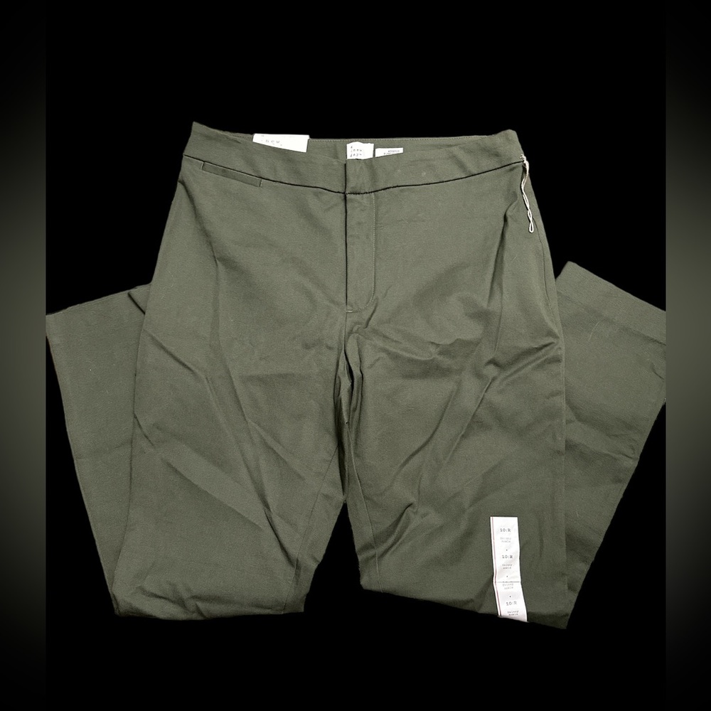 NWT Khaki Green Skinny Ankle Pants 10R High Rise Fitted Hip/Thigh Bi-Stretch